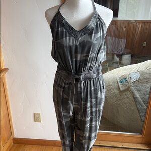 Splendid Gray Camouflage Jumpsuit